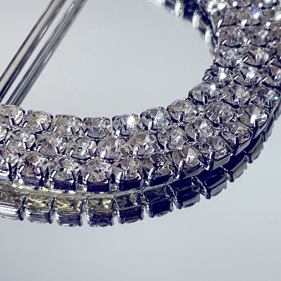 Oval Faux Diamond Brooch/Belt Accessory - Picture 3 of 4